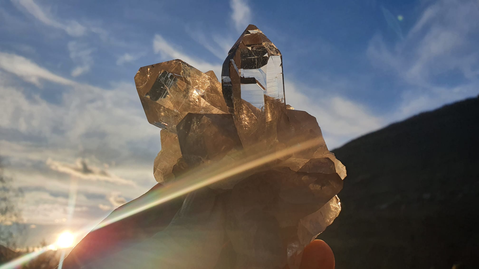 Einzigartige Kristalle und Mineralien vom Walliser Strahler Werner Schmidt in Filet
